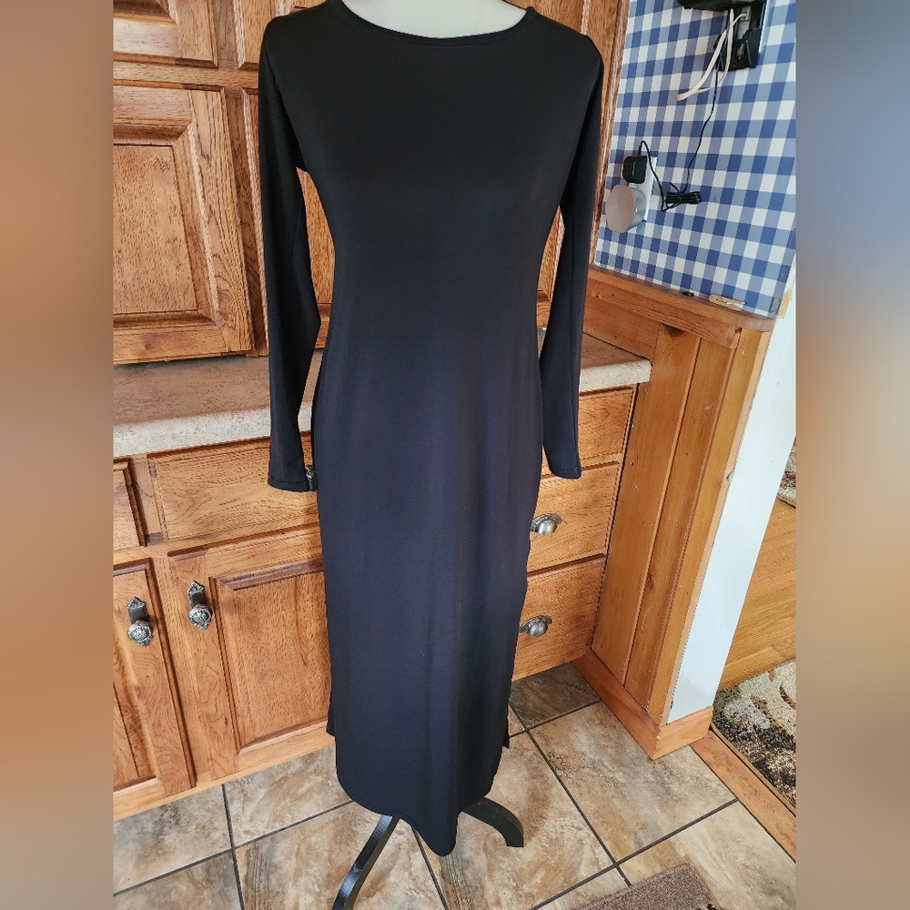 H&M Long Sleeve Viscose Blend Long Black Dress Size M